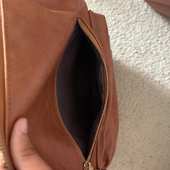 Brown leather backpack with - Picture 6 of 8